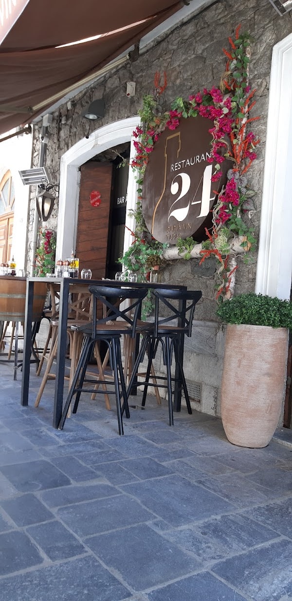 Restaurant Le 24 à Corte, France