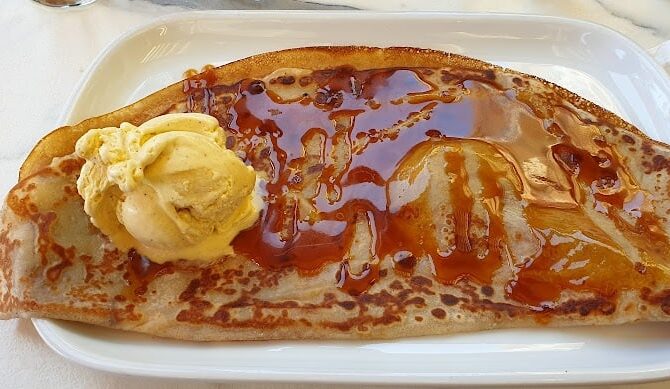 Restaurant Le 8 et Demi à Cassis, France