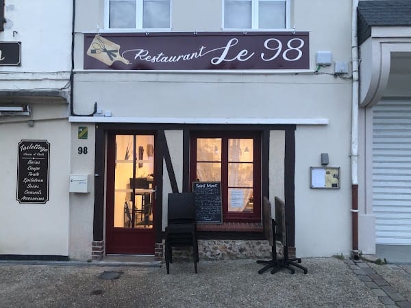 Restaurant Le 98 à Breteuil, France