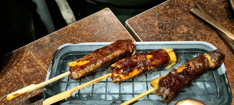 Restaurant Le Bazar à Levallois-Perret, France