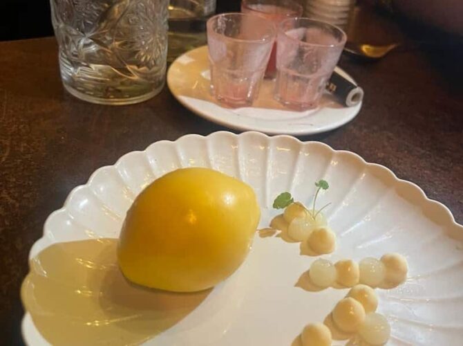 Restaurant Le Bazar à Levallois-Perret, France