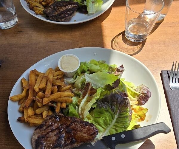 Restaurant Le BDM – La Cave de Frane à Auxerre, France