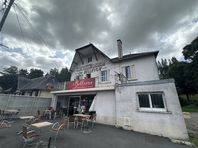 Restaurant Le Bellevue Lisieux à Lisieux, France