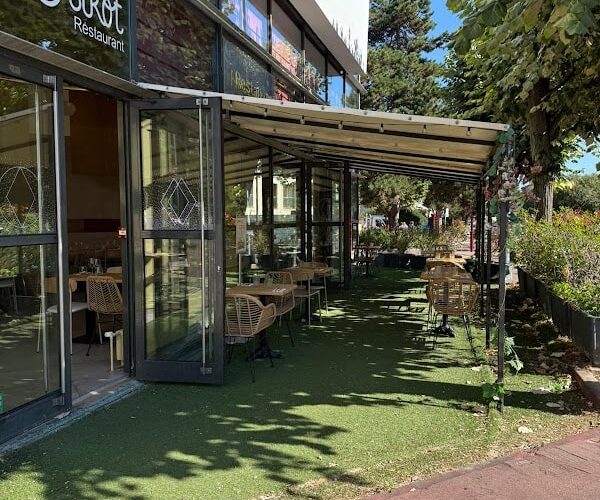 Restaurant Le Biostrot à Sceaux, France