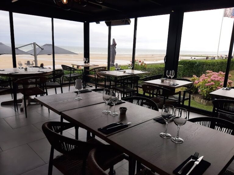 Restaurant Le Biquets à Cabourg, France — photo 1