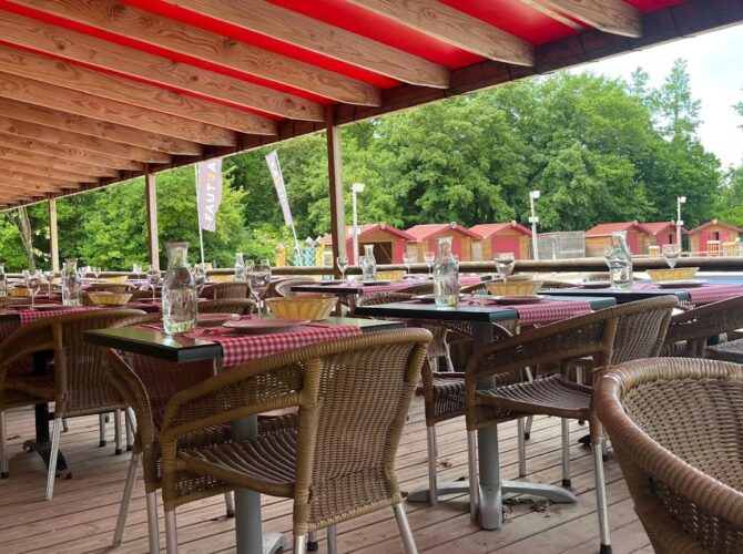 Restaurant Le Bistro d’Edouard à Saint-Genès-de-Lombaud, France