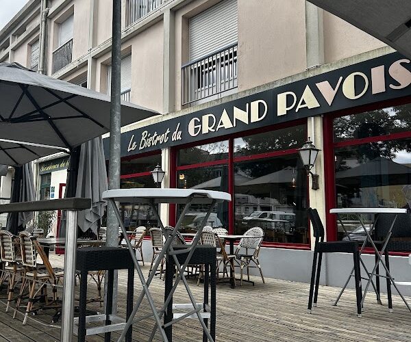 Restaurant Le Bistrot du Grand Pavois à Saint-Nazaire, France