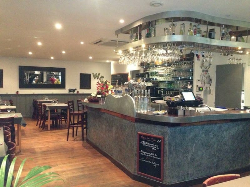 Restaurant Le Bistrot Du Port à Le Verdon-sur-Mer, France