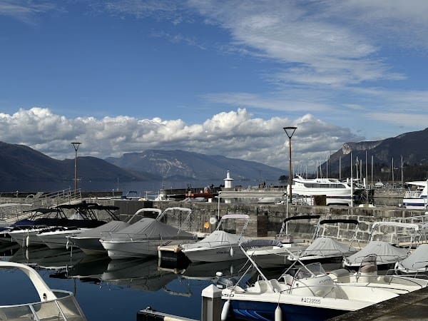 Restaurant Le Bistrot du Port à Aix-les-Bains, France