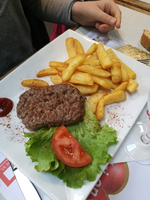 Restaurant Le Bon Coin à Chenôve, France