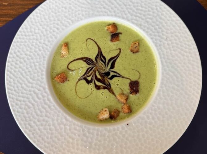 Restaurant LE BON TEMPS à Sénas, France