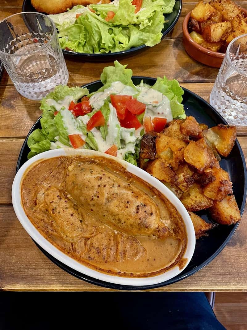 Restaurant Le Book-Lard à Lyon, France