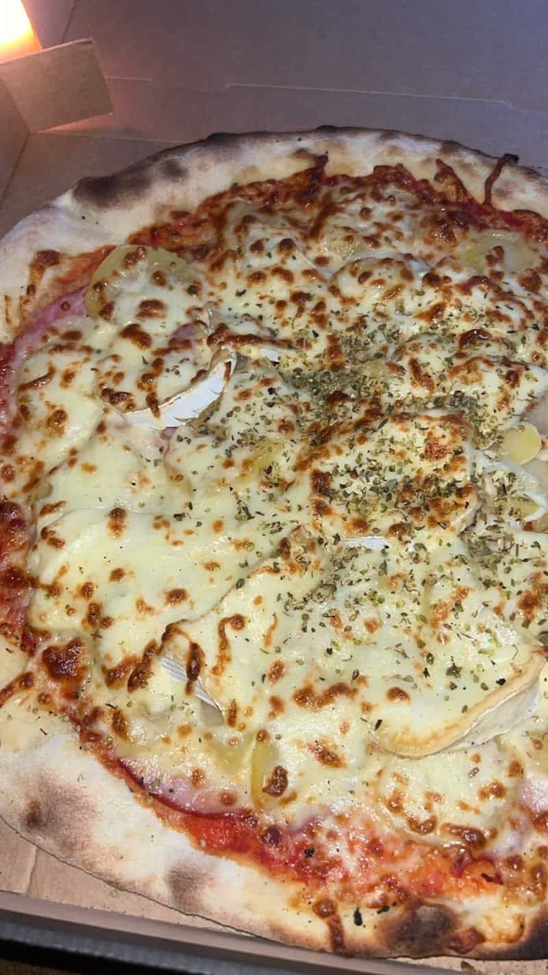 Restaurant Le Borsalino à Lisieux, France