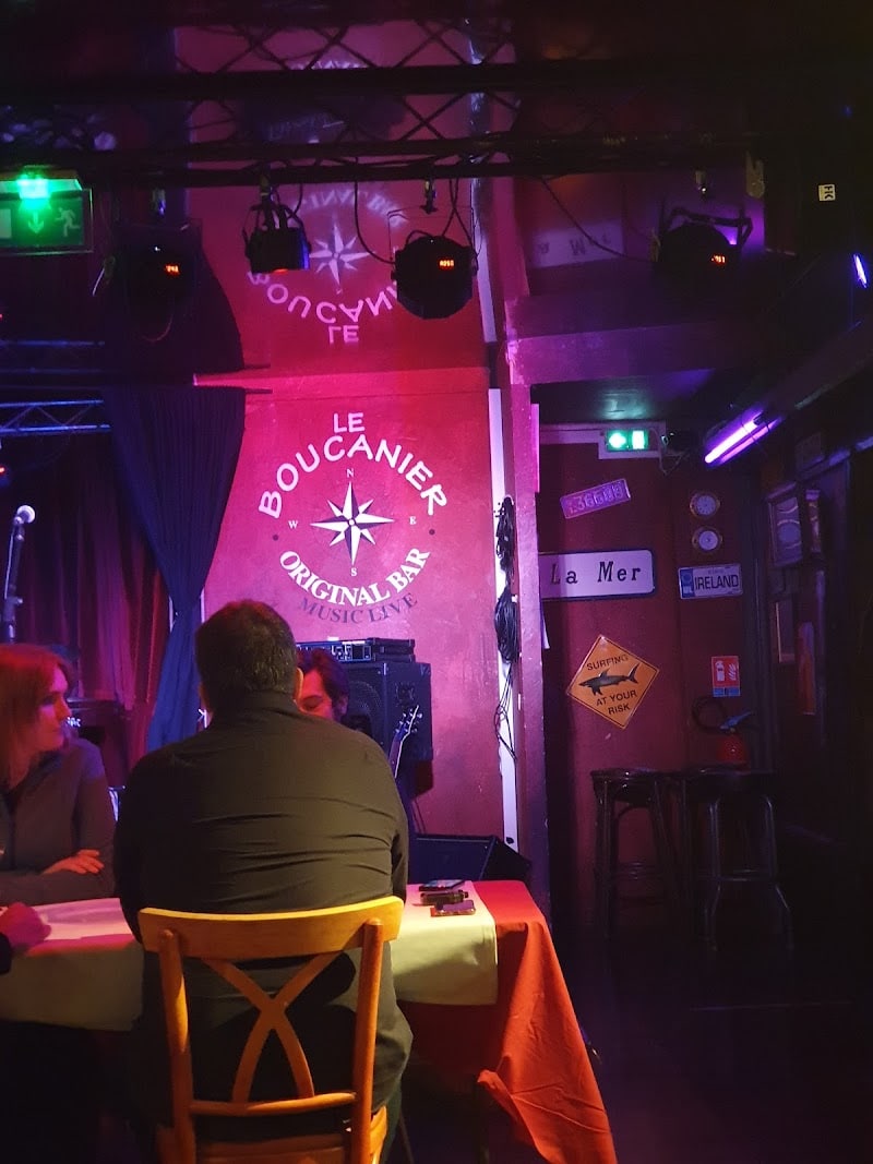 Restaurant Le Boucanier à Mantes-la-Jolie, France
