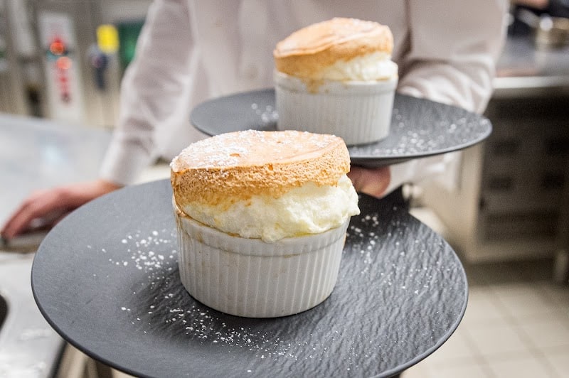 Restaurant Le Bouche à Oreille à Cabourg, France
