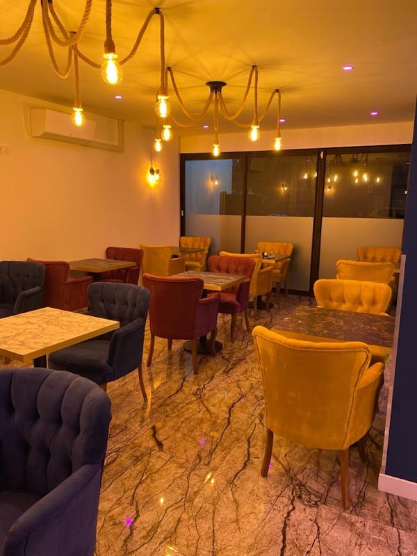 Restaurant Le Briand à Savigny-sur-Orge, France