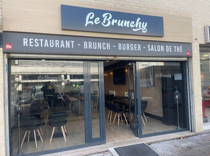 Restaurant Le Brunchy à Trappes, France