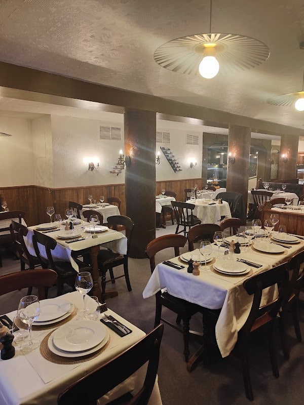 Restaurant Le buffet du phœnix à Aurillac, France