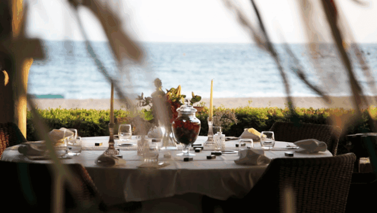Le café de la plage