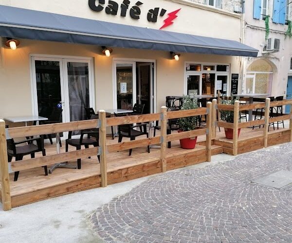 Le Café d’éclair – café restaurant à Montélimar, France