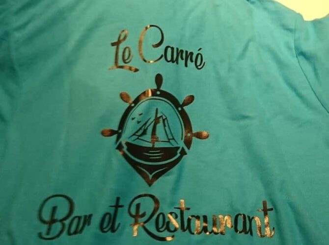 Restaurant Le Carré du port à La Londe-les-Maures, France