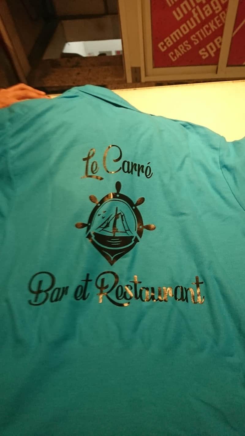 Restaurant Le Carré du port à La Londe-les-Maures, France