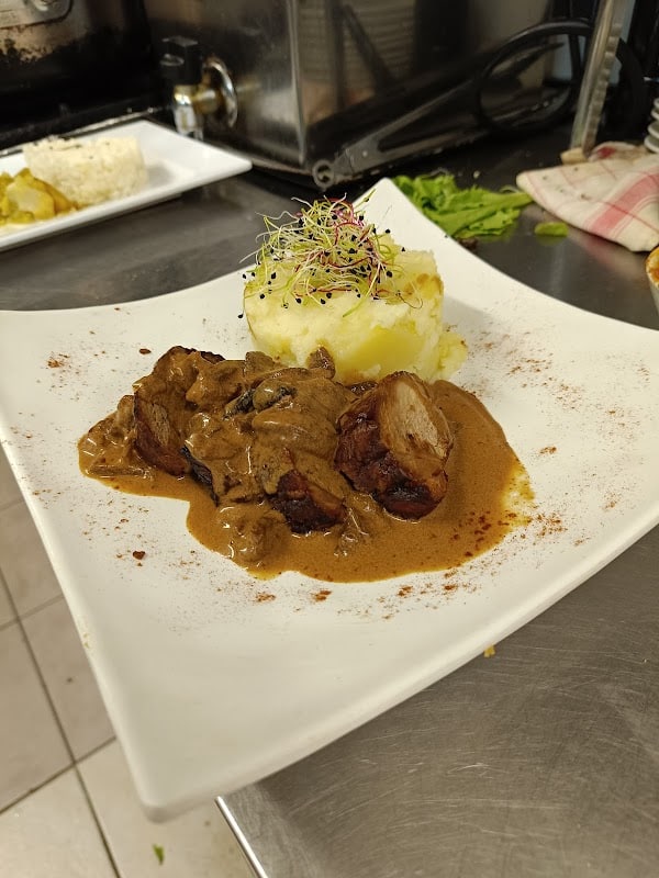 Restaurant Le Casino à Mazan, France