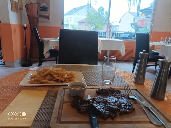 Restaurant Le Castillet à Savigny-sur-Orge, France