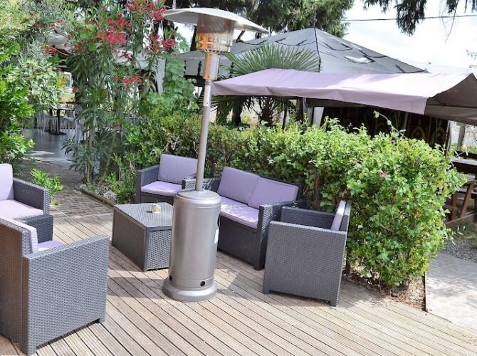 Restaurant Le Chalet à Kébab à Castelsarrasin, France