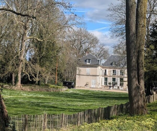 Restaurant LE CHALET M’ à Orly, France