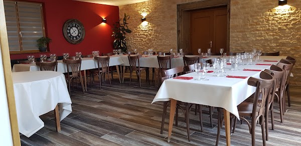 Restaurant Le Chambard à Varennes-lès-Mâcon, France