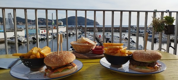 Restaurant Le Christina à Saint-Cyr-sur-Mer, France