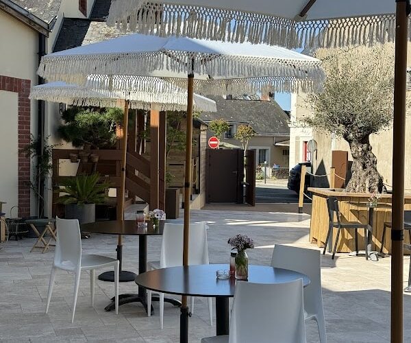 Restaurant Le Clos de Loré à Sainte-Suzanne-et-Chammes, France