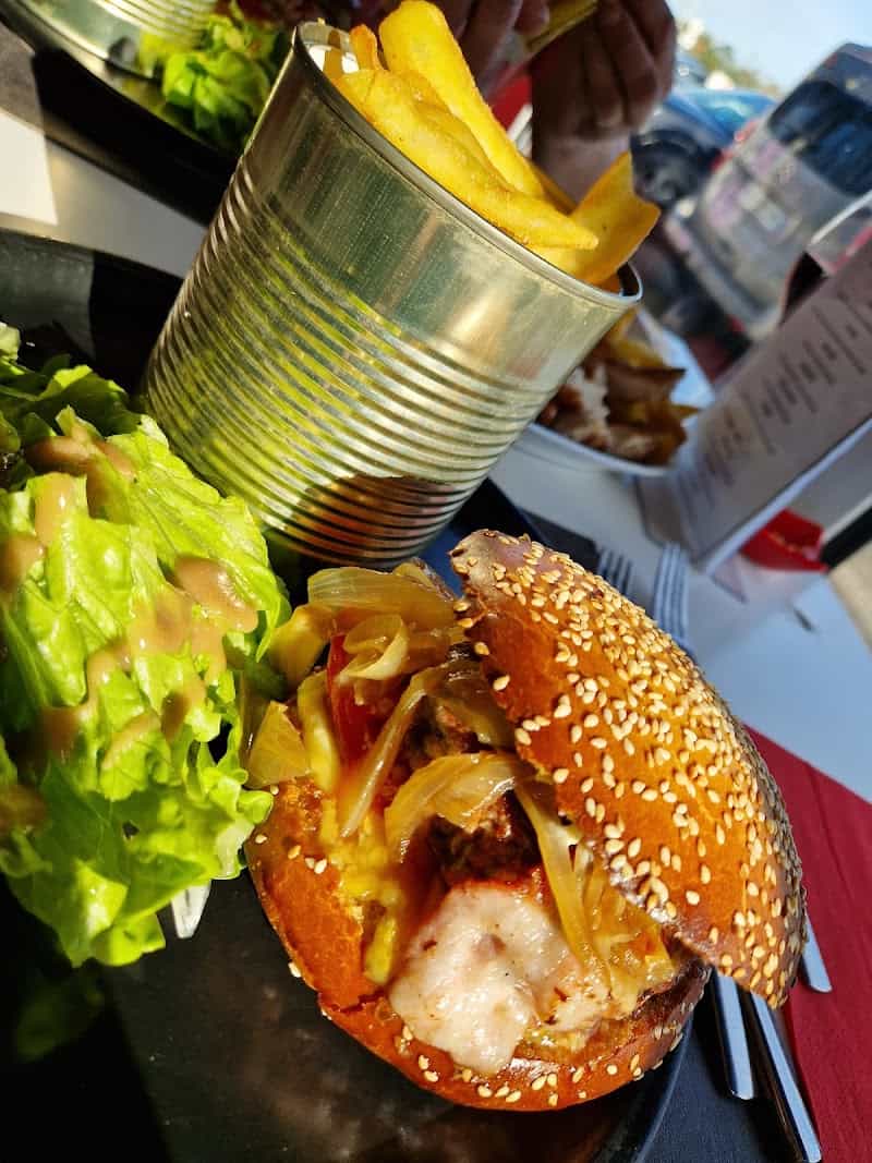 Restaurant Le Coin Sympa à La Brède, France