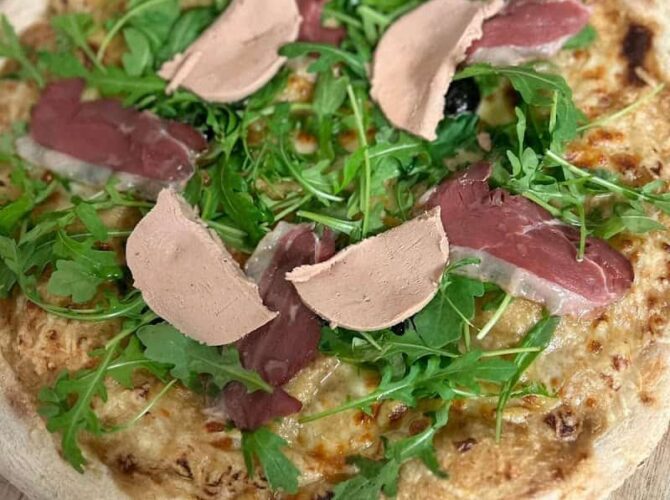 Restaurant Le comptoir a pizzas à Courthézon, France