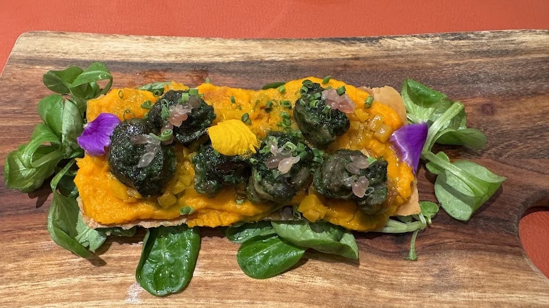 Restaurant Le Comptoir de La Mère Germaine à Châteauneuf-du-Pape, France