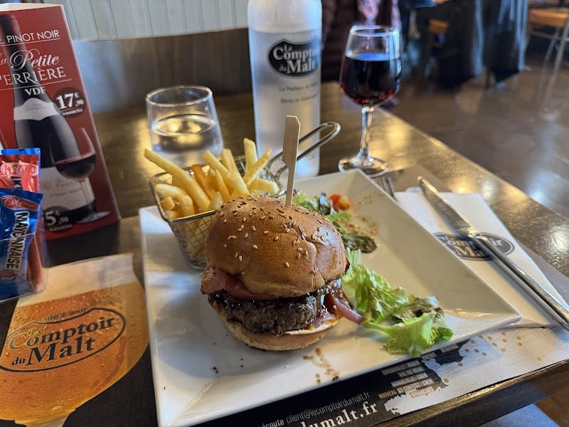 Restaurant Le Comptoir du Malt à Saint-Aubin-sur-Scie, France