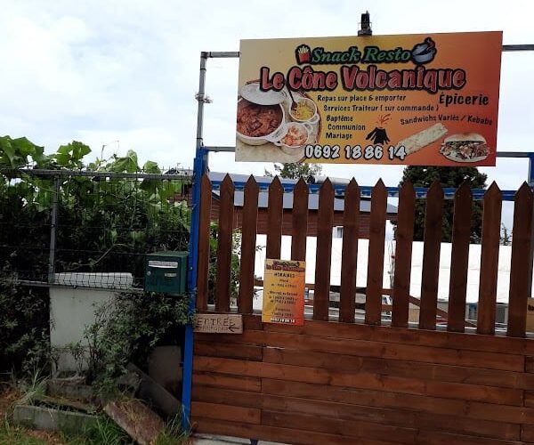 Restaurant Le cône Volcanique à Le Tampon, La Réunion