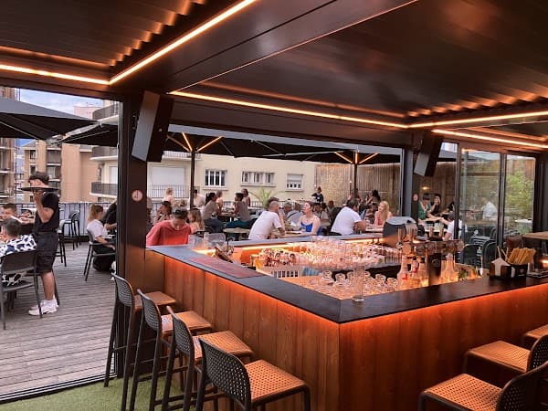 Restaurant LE CORSAIRE Beer & Rooftop bar à Chambéry, France