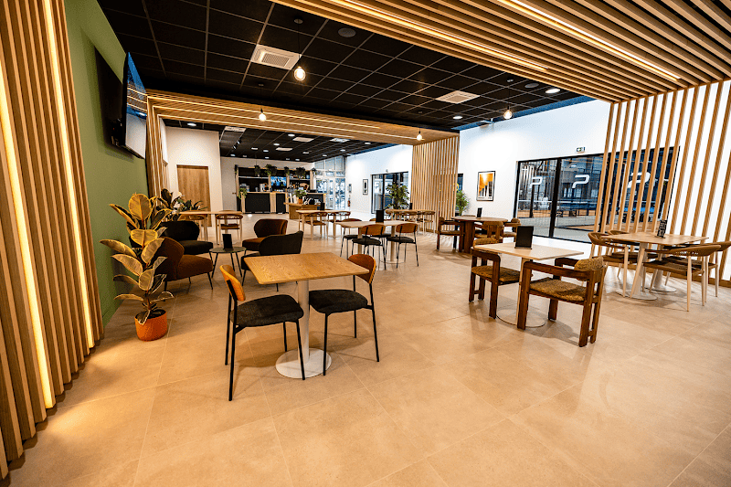 Restaurant Le Courtside | Food & Drinks à Trappes, France