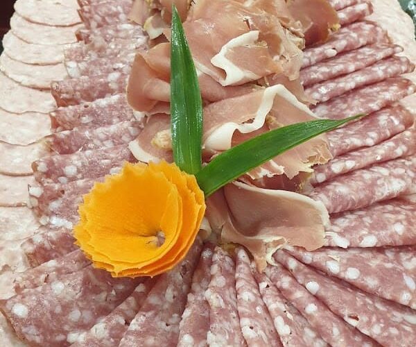 Restaurant Le croc du lion à Nanteuil-le-Haudouin, France