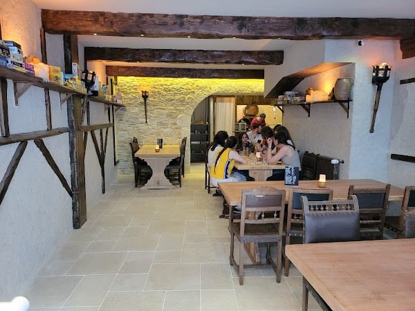 Restaurant Le cul de chouette – Taverne ludique à Les Herbiers, France