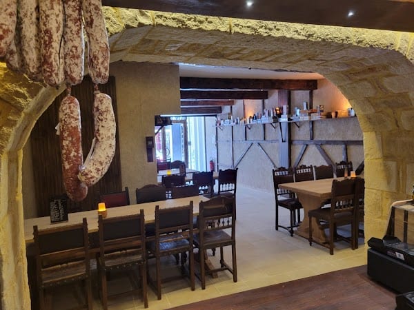 Restaurant Le cul de chouette – Taverne ludique à Les Herbiers, France