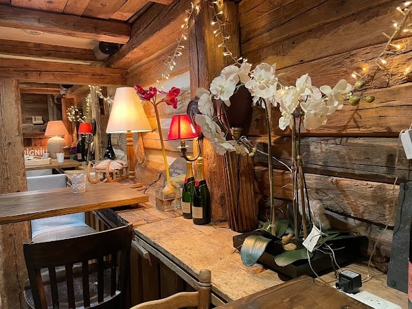 Restaurant Le Dahu à Tignes, France