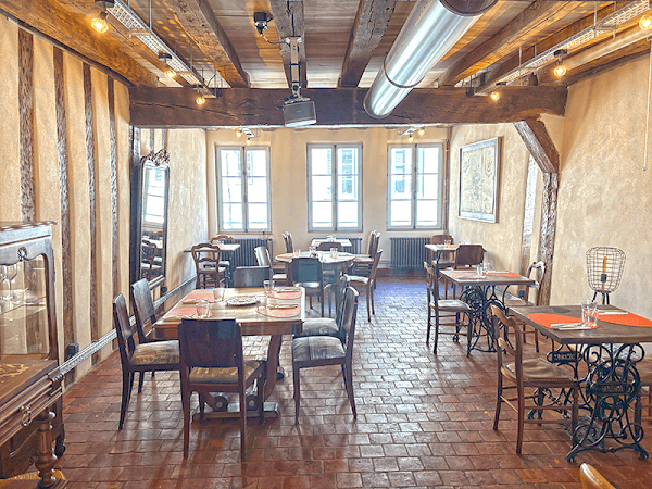 Restaurant LE DIX à Auxerre, France