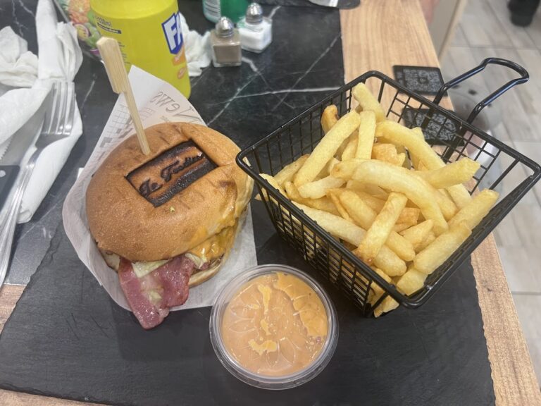Restaurant Le Foodies à Calais, France