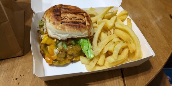 Restaurant Le Foodies à Calais, France