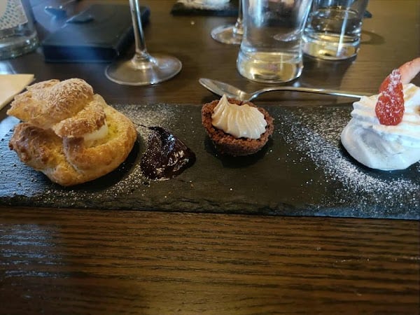 Restaurant Le Four au Cul de la Grange à Rouvres-la-Chétive, France