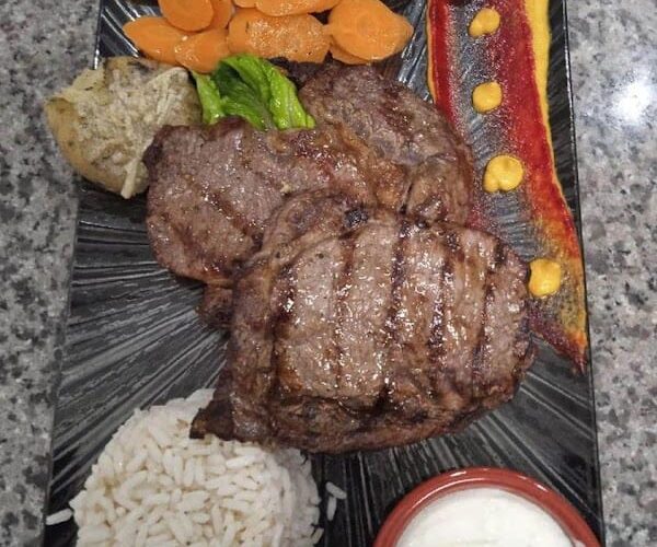 Restaurant Le Fourneau Grill à Annemasse, France