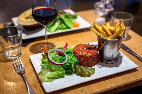 Restaurant LE FRANCE à Fontainebleau, France